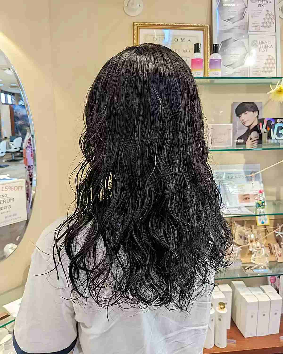 Mid-Long Cut with Permanent Permed Body Waves
