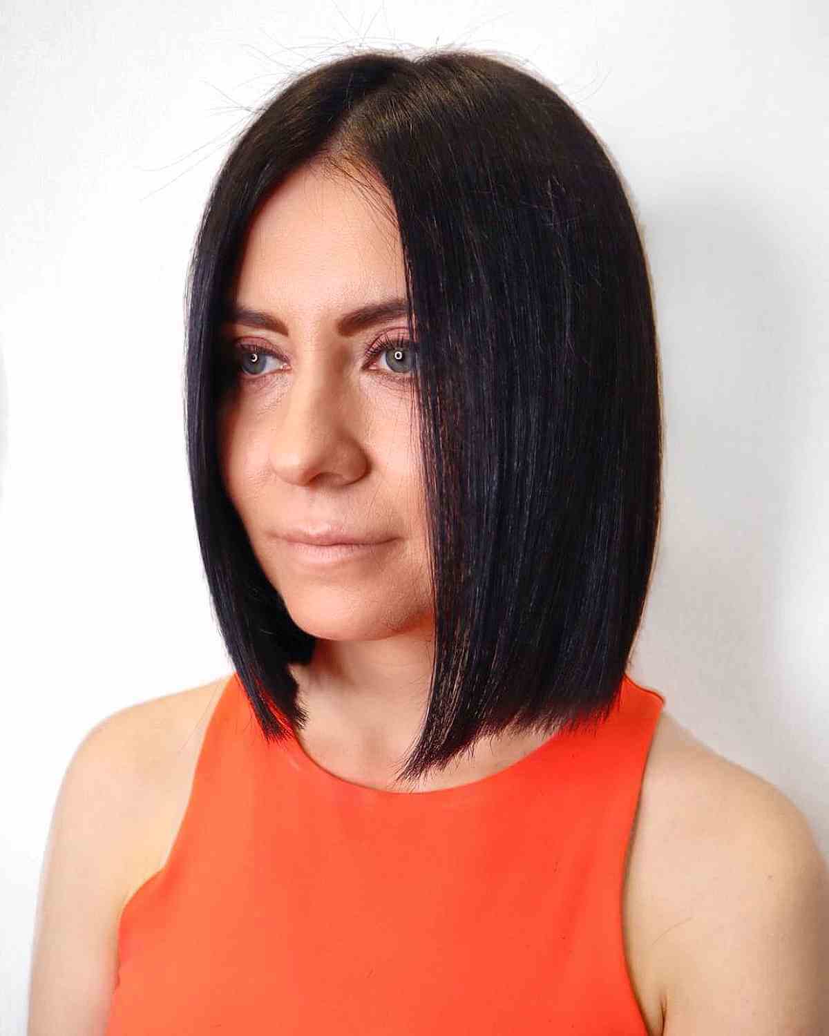 Middle Part Lob Haircut for Women in Their 40s