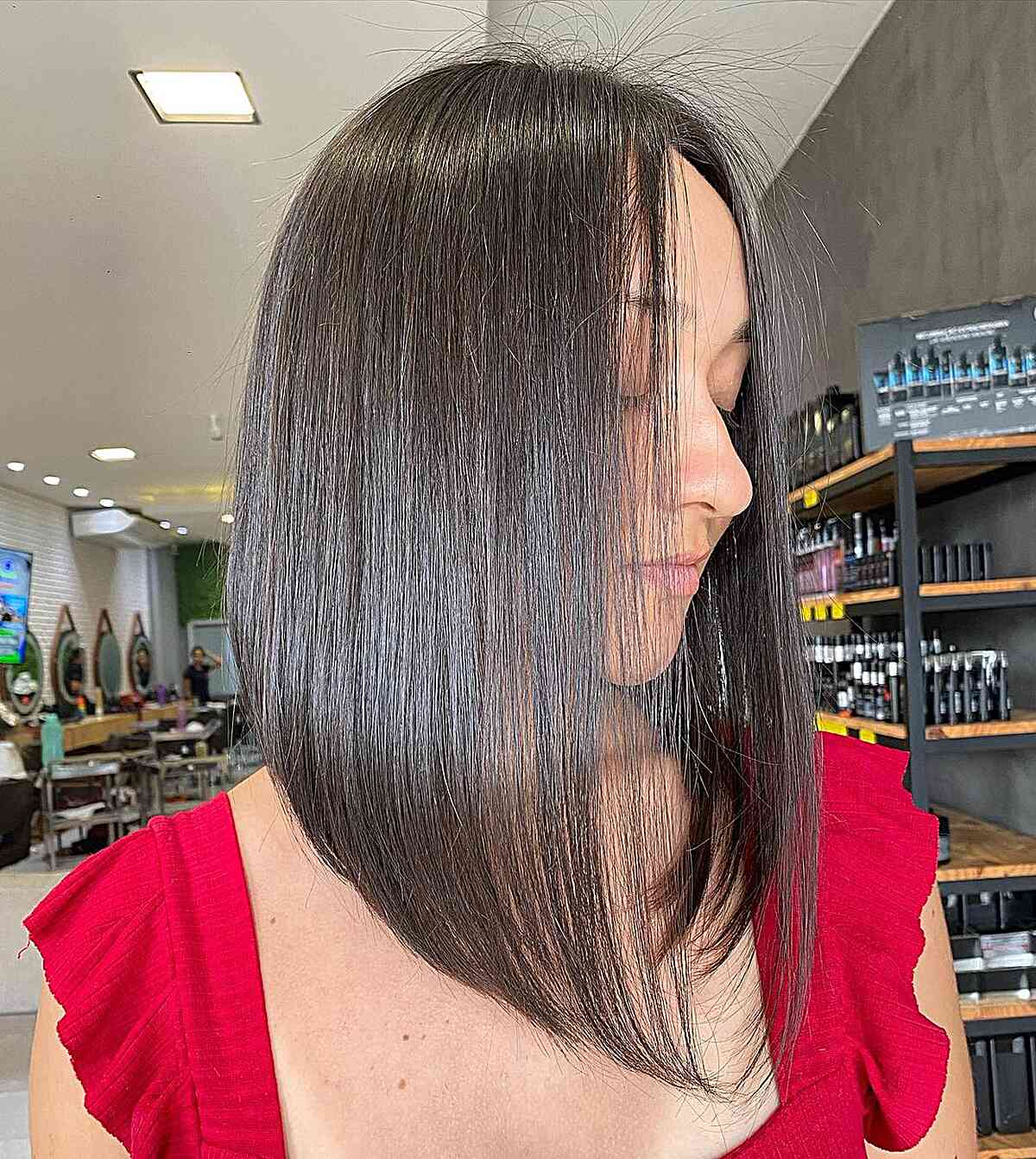 Straight A-Line Sleek Graduated Lob