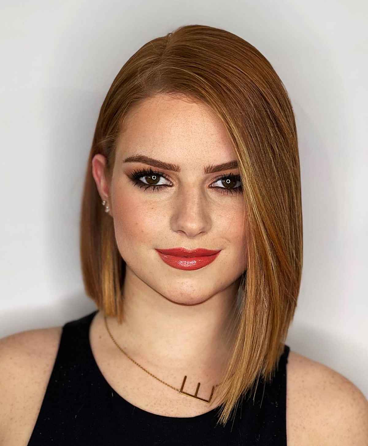 Asymmetrical Side-Swept Lob