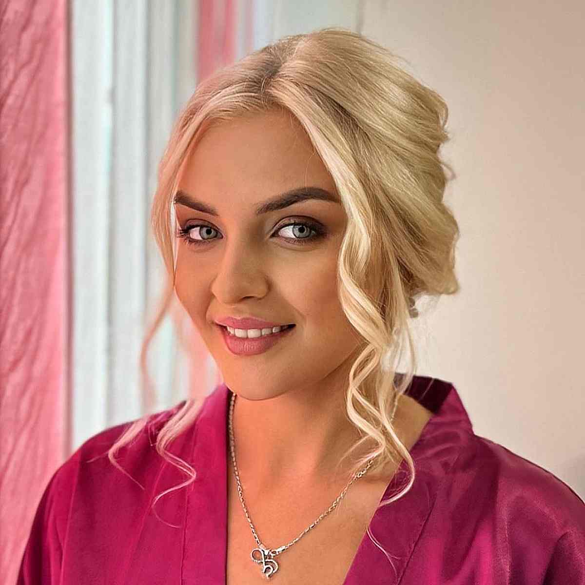 Beautiful Blonde Tendrils for a Bridesmaid