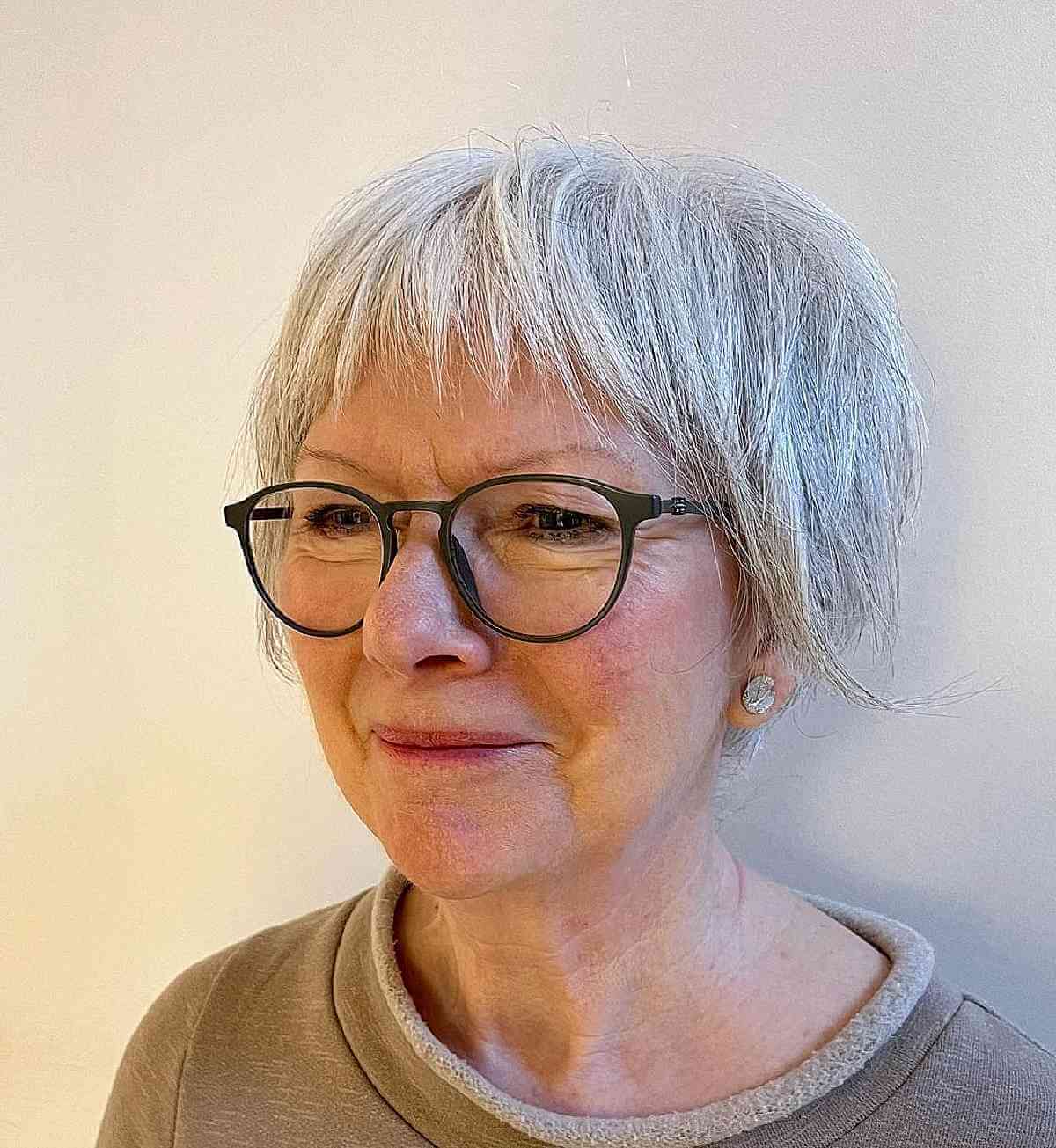 Bixie Hairstyle with Short Bangs