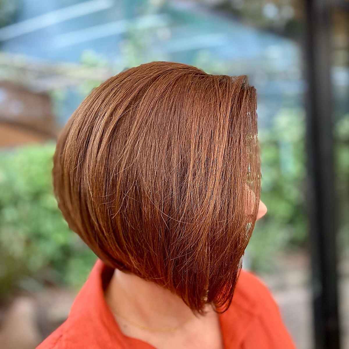 boldly striking short straight hair