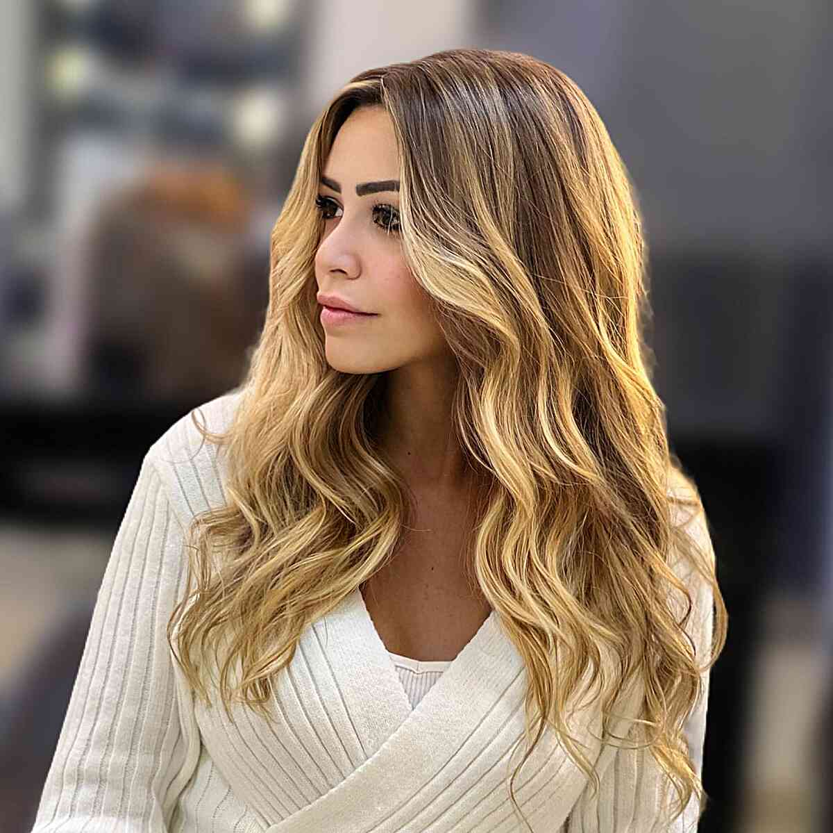 Brunette Featuring Golden Blonde Face-Framing Highlights