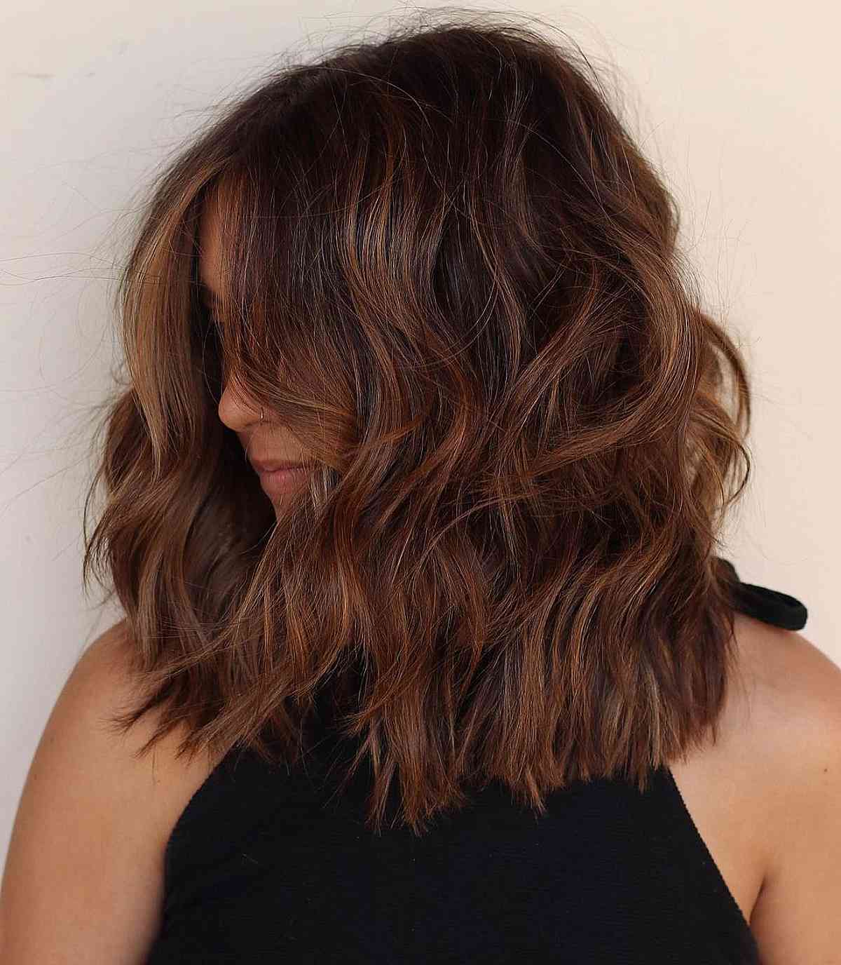Casual Shoulder-Length Bob for Summer