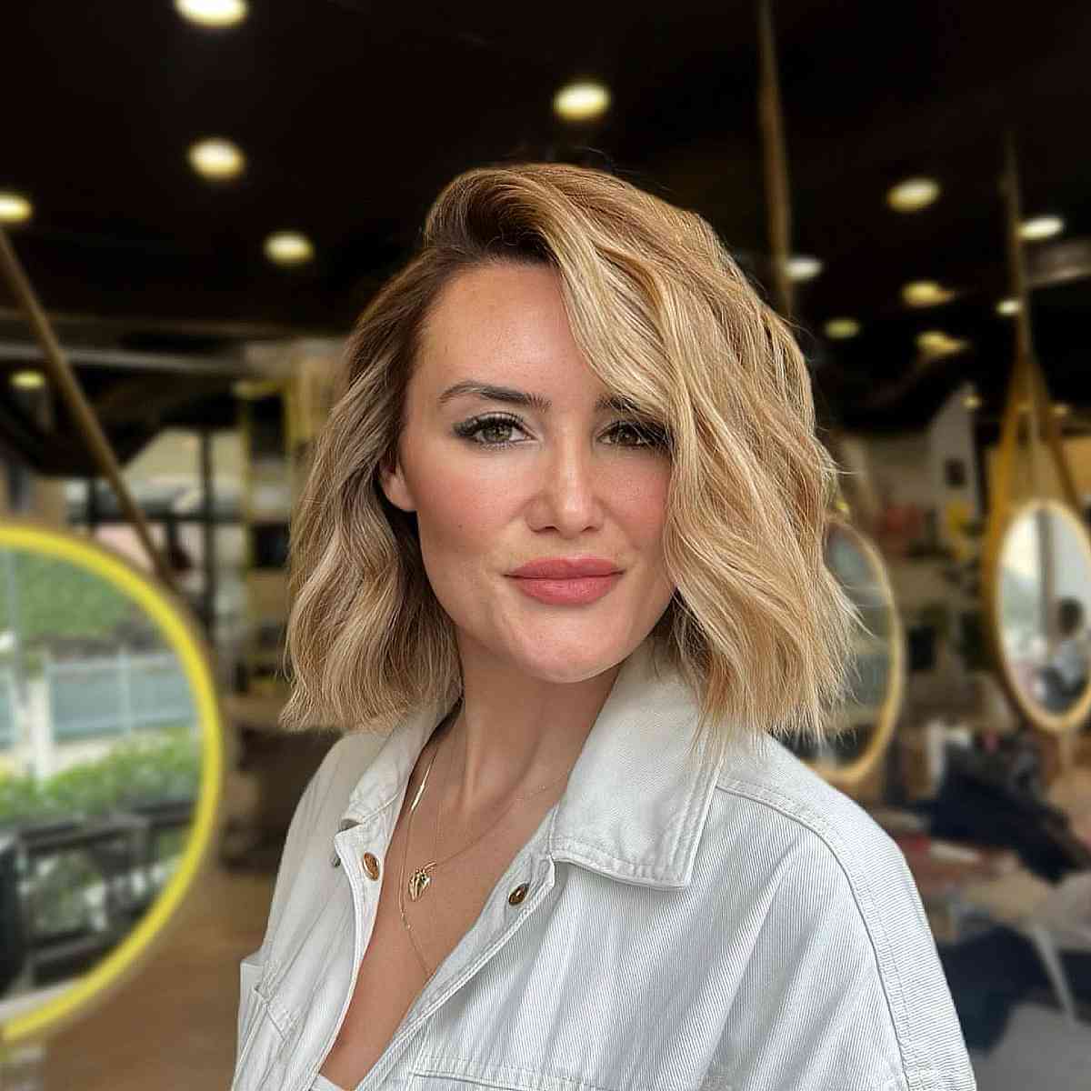 Casual Side-Parted Blunt Bob