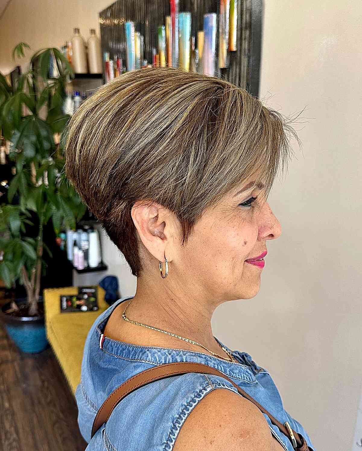 Charming Short Pixie Bob with Highlights for Older Women