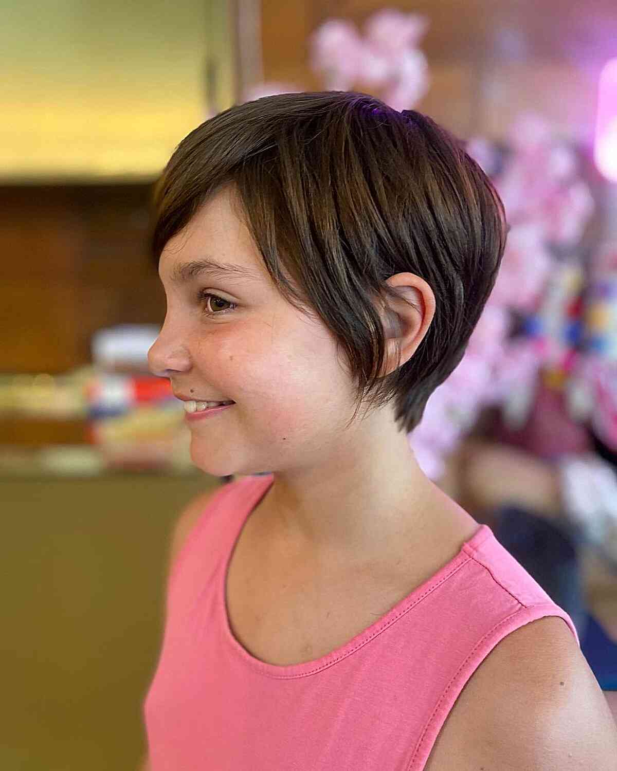 Chic and Brief Hairstyles for Young Girls