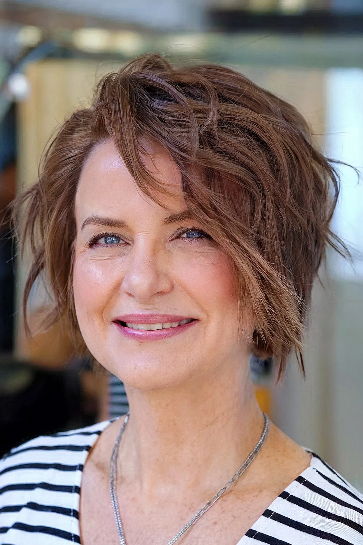 Chic and Effortless Shaggy Bob for Short Hair