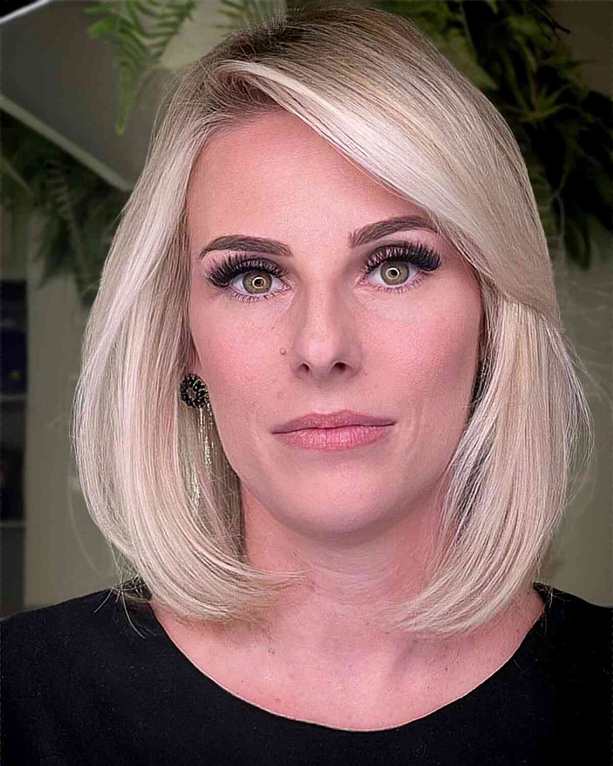 Chic Barbie Blonde Lob with Flattering Bangs for Thin Hair