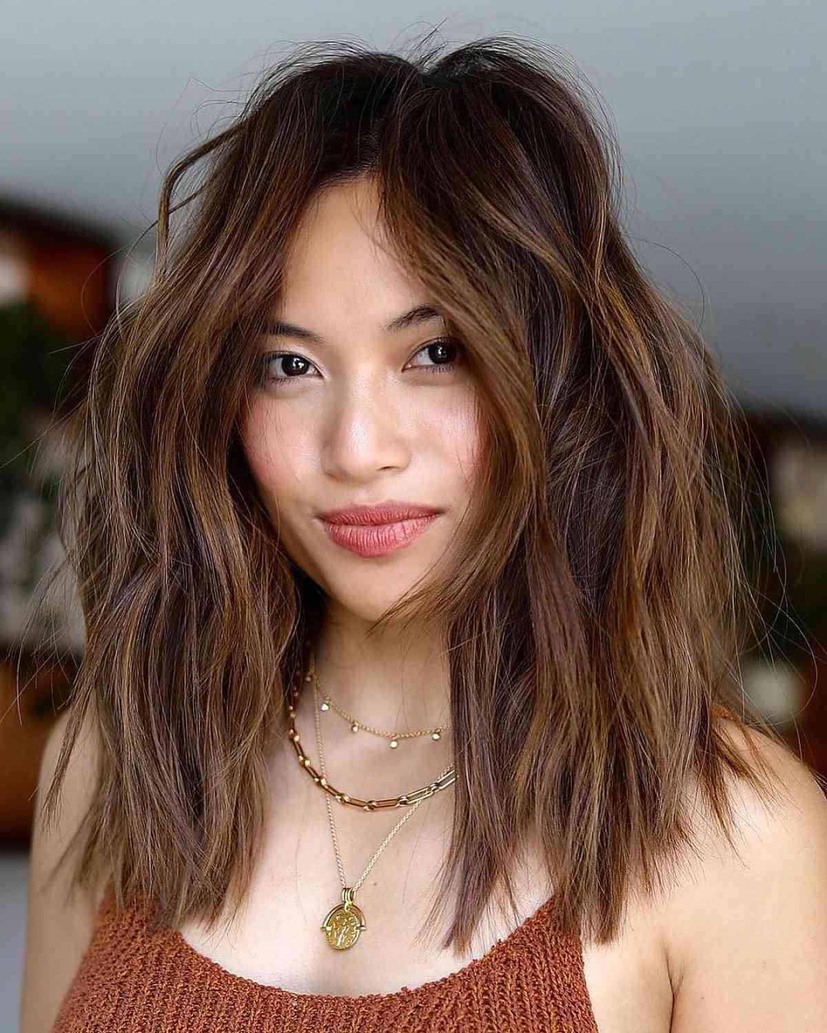 chic blunt bob hairstyle for thick hair