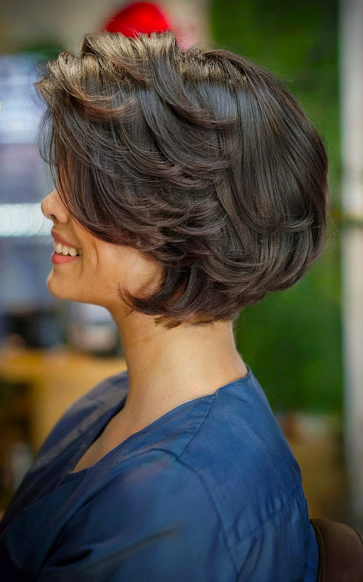 Jaw-Length Chic Bobbed Hair with Bouncy Short Layers