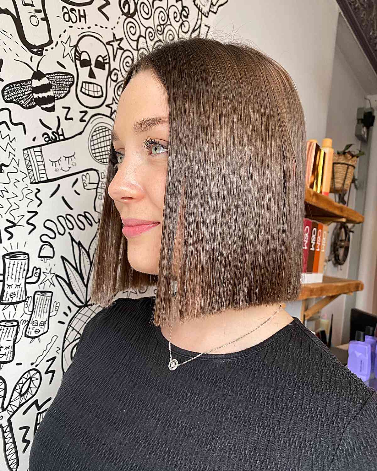 Neck-Length Chic Brown Box Bob