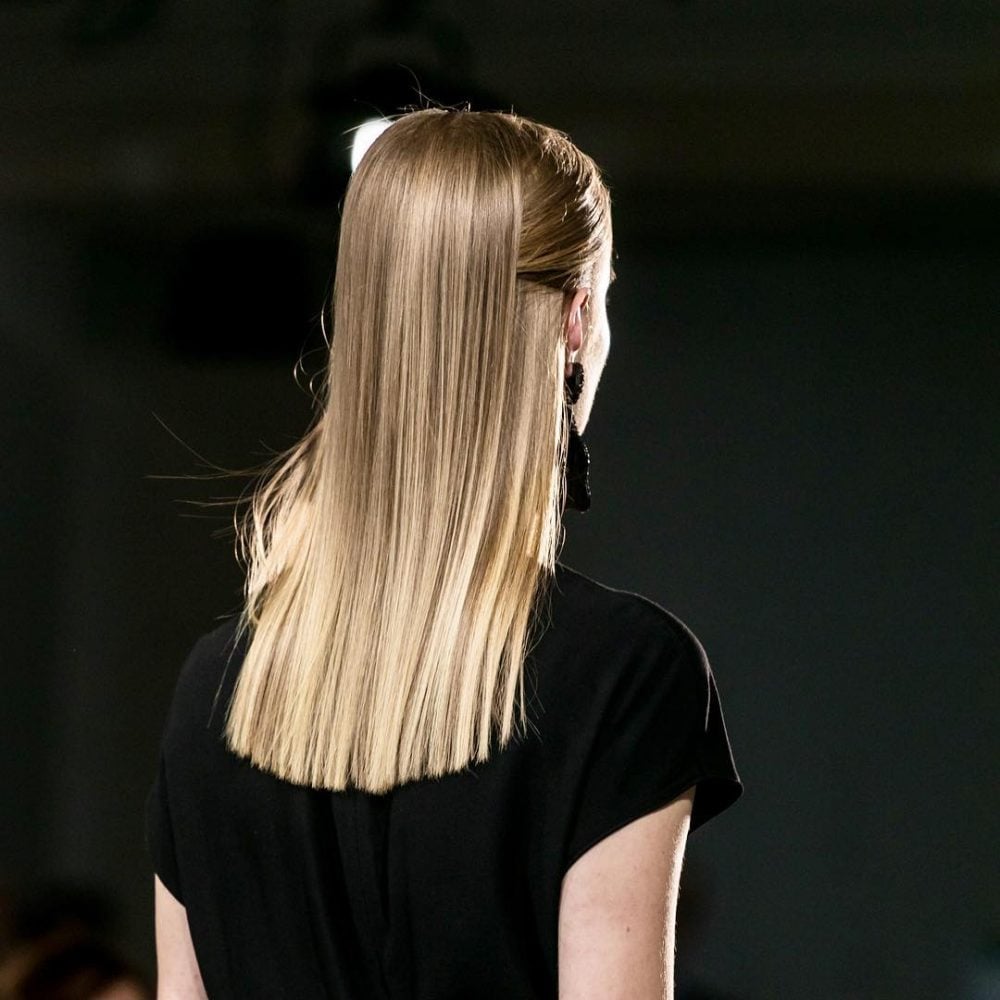 Chic Minimalist Cut for Long Straight Hair