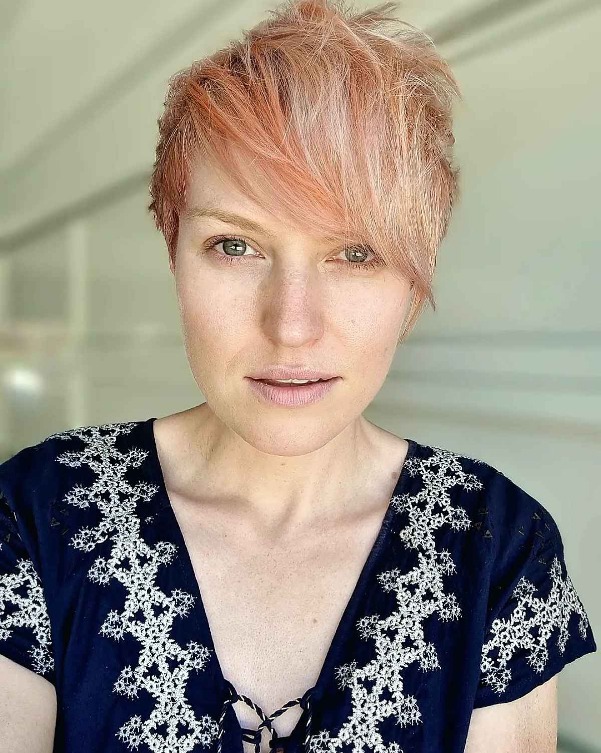 Chic Pixie Crop with Side-Swept Bangs