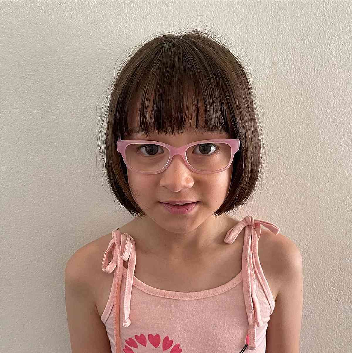 Chic Rounded Bob with Fringe for Young Girls