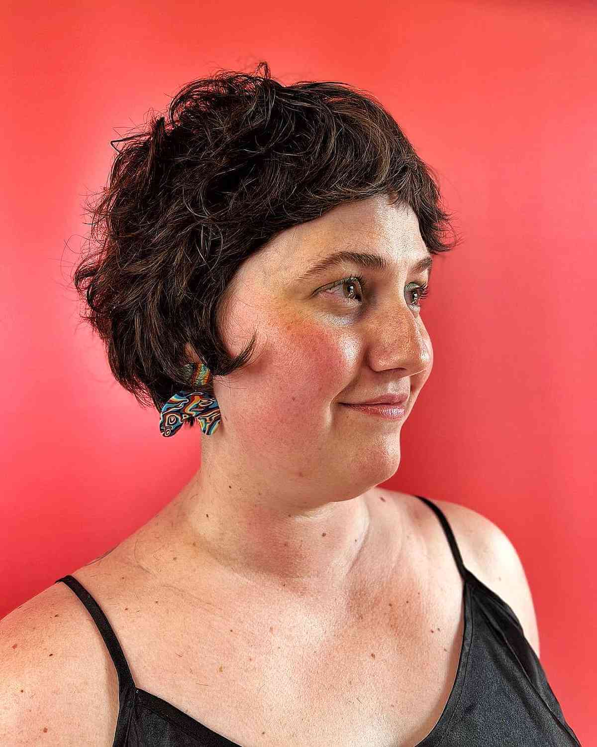 Chic Short Messy Shaggy Bob for Women Over 40 with Jaw-Length Hair