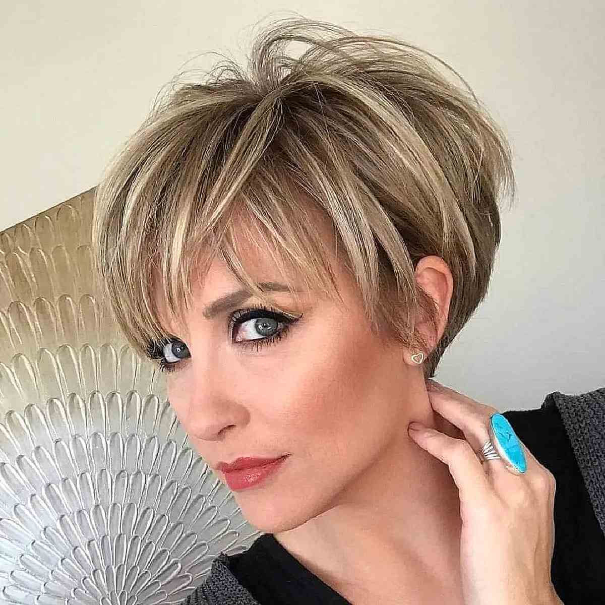 Chic Textured Pixie Bob with Delicate Bangs