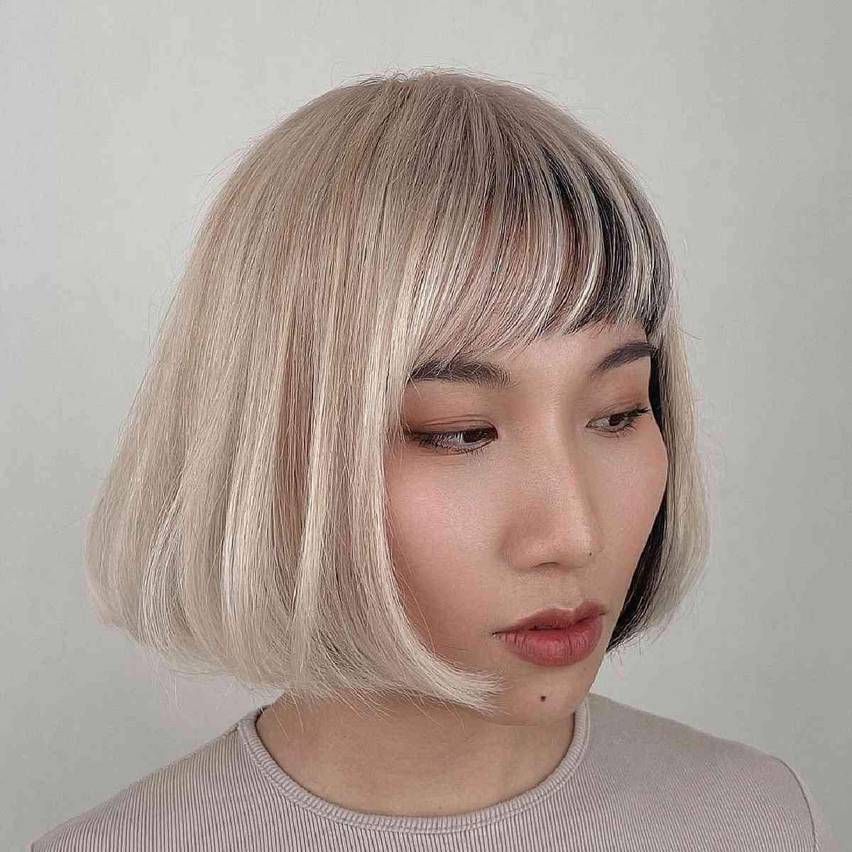 Chic Two-Tone Bob Haircut