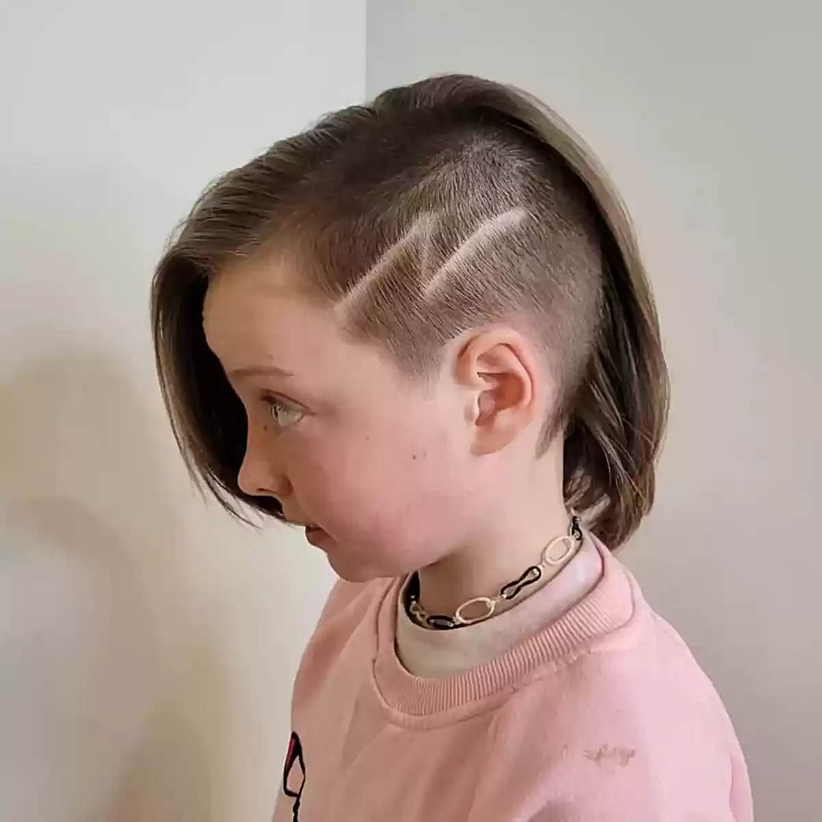 Chic Undercut with Artwork