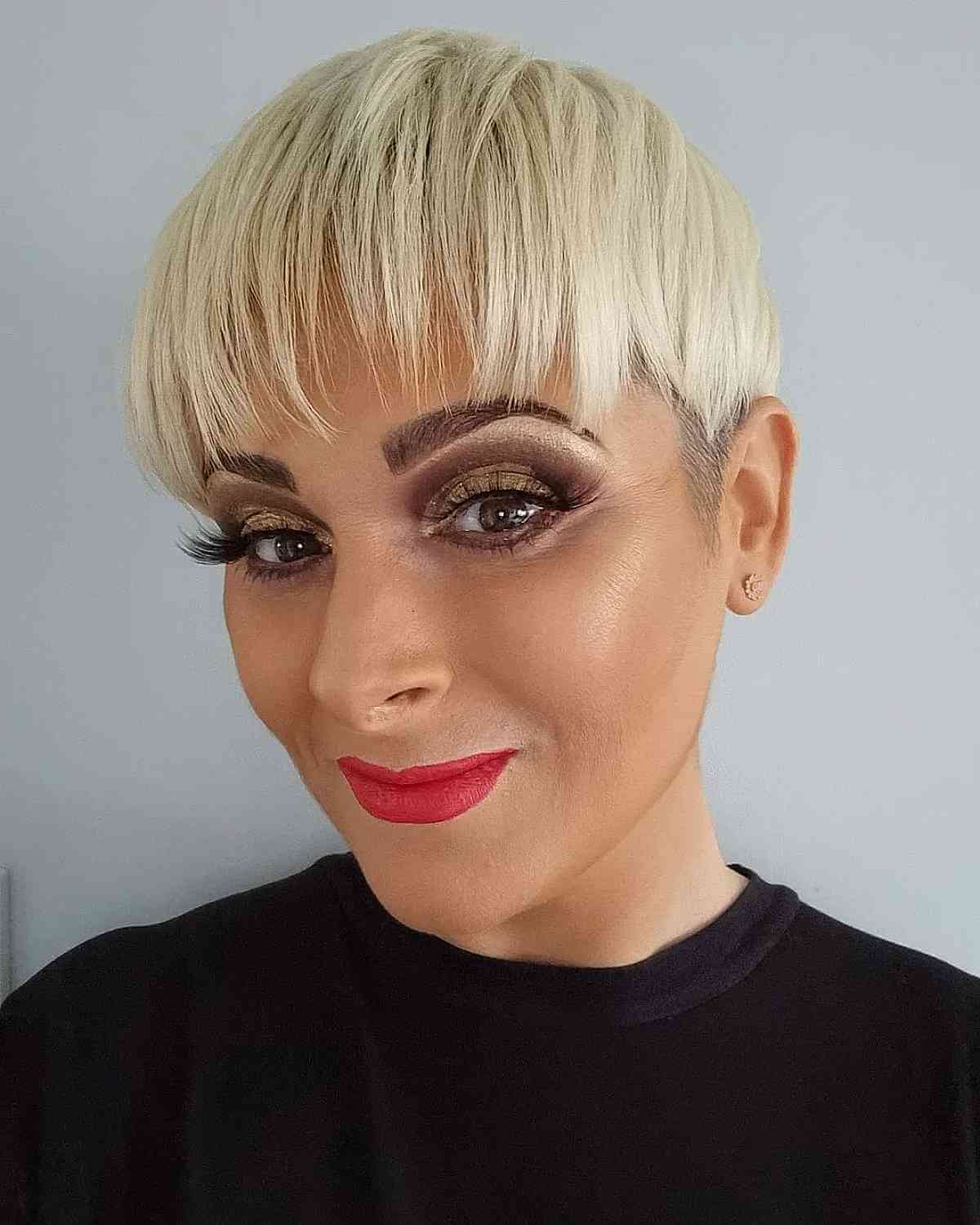 Choppy Bangs with Undercut Pixie