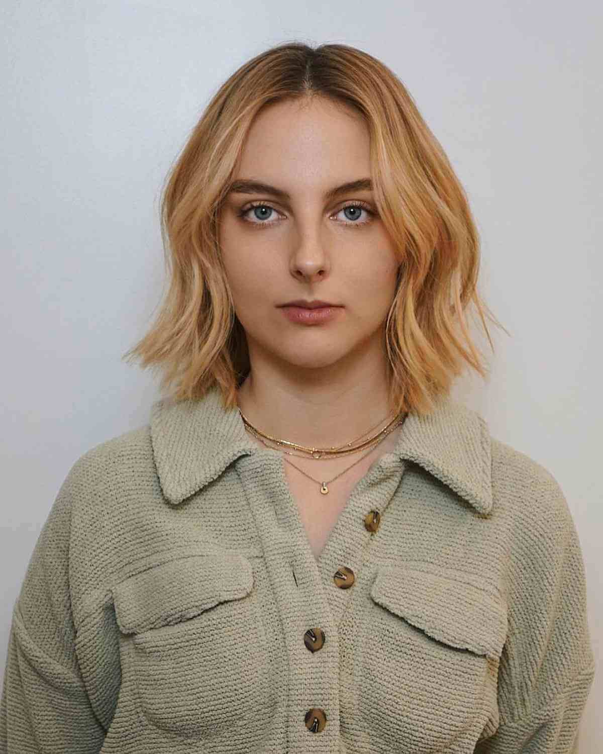Choppy Bob that Hits the Neck for Fine Hair