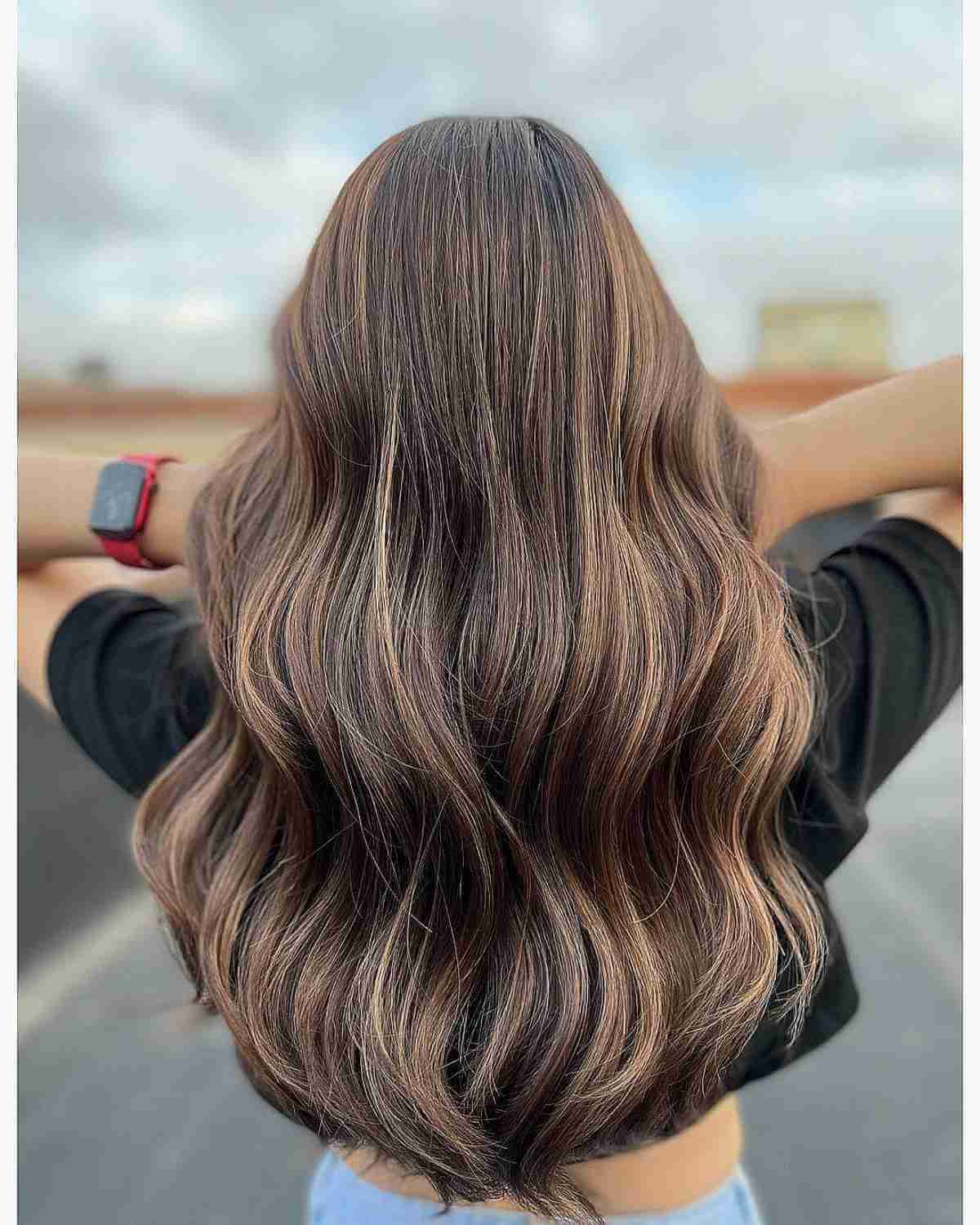 Complete Balayage with Caramel Tones on Brown Hair