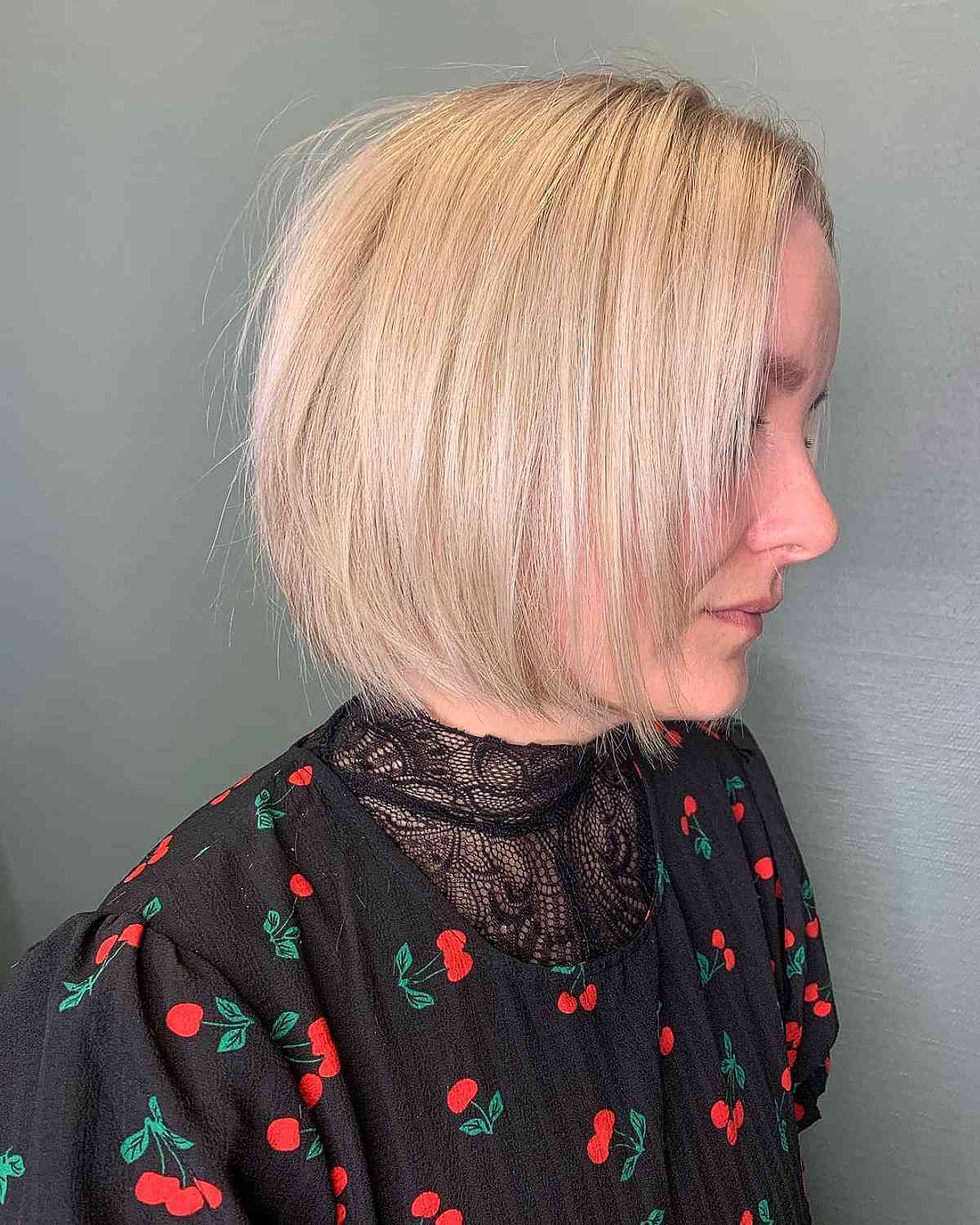 Layered Chin-Length Delicate Bob Cut for Fine Tresses