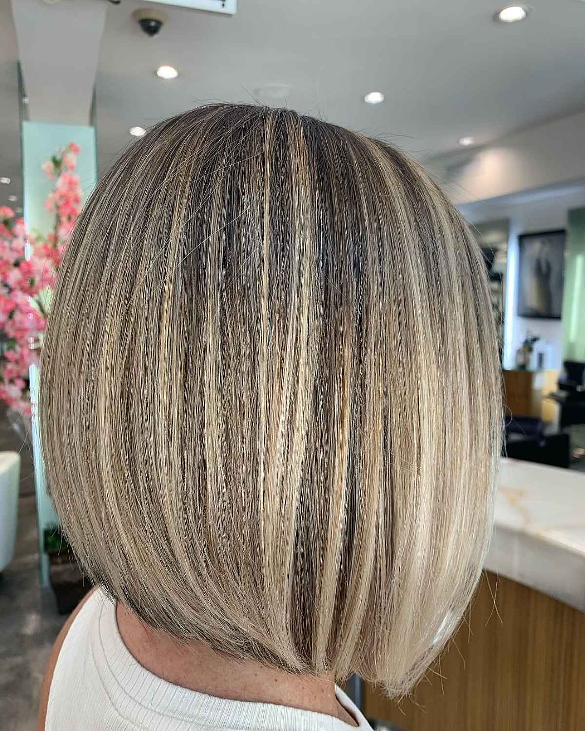 Dirty Blonde in a Bob Style