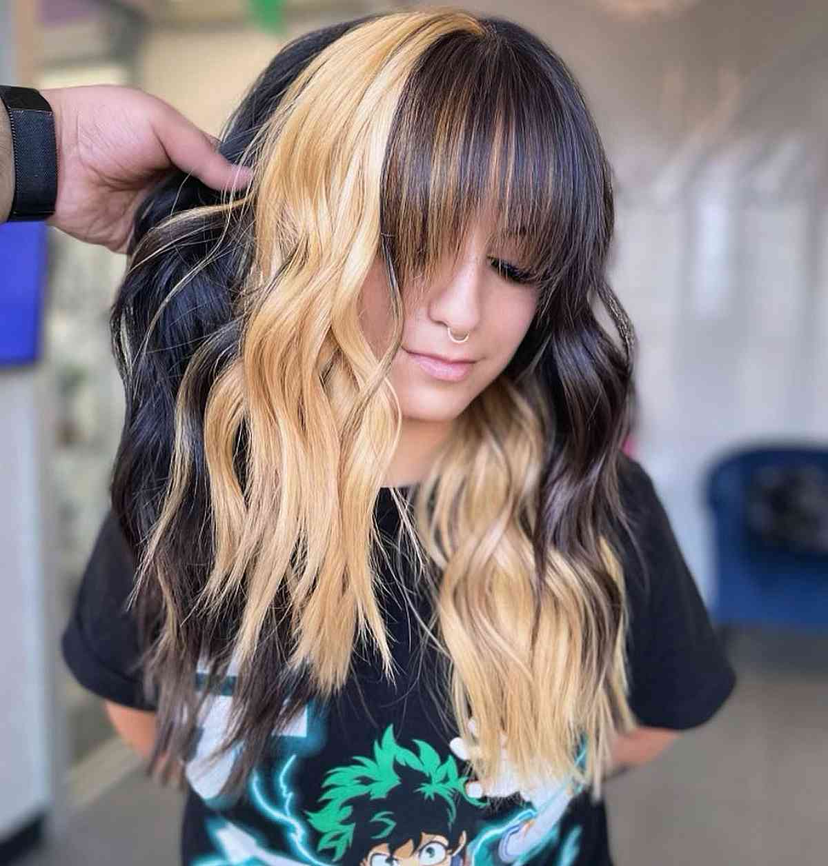 Distinctive Two-Toned Blonde and Brown Hairstyle