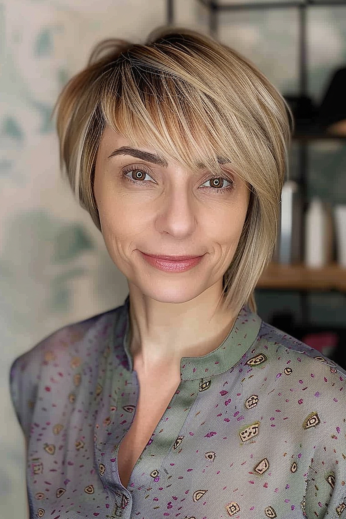 Chic Asymmetrical Long Pixie Bob Hairstyle for a Stylish Look