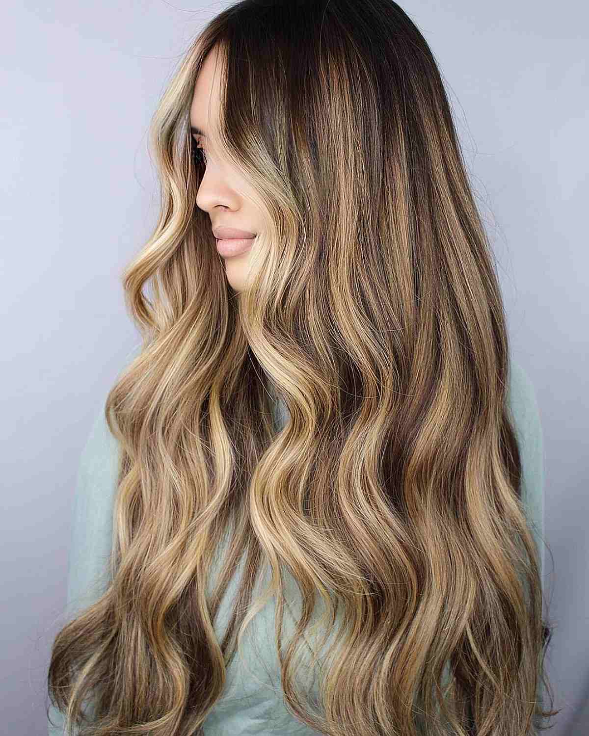 Effortless Low-Maintenance Dark Honey Blonde Highlights