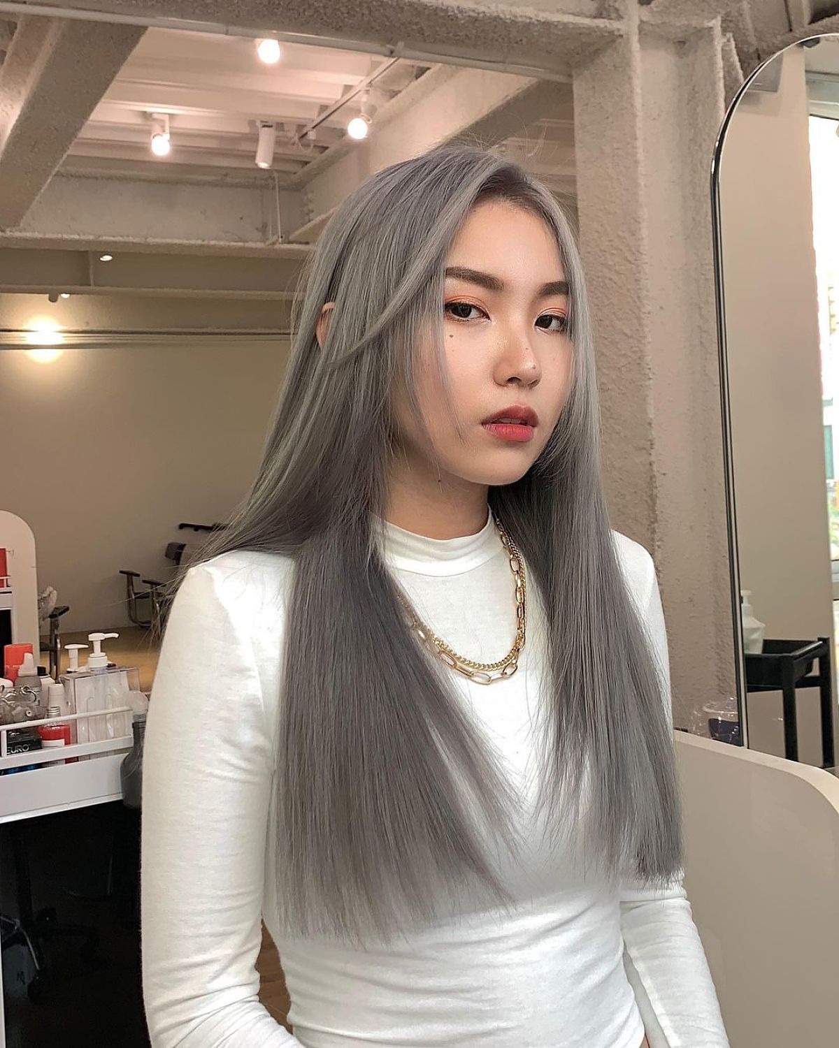 long-straight-hair-with-a-face-frame