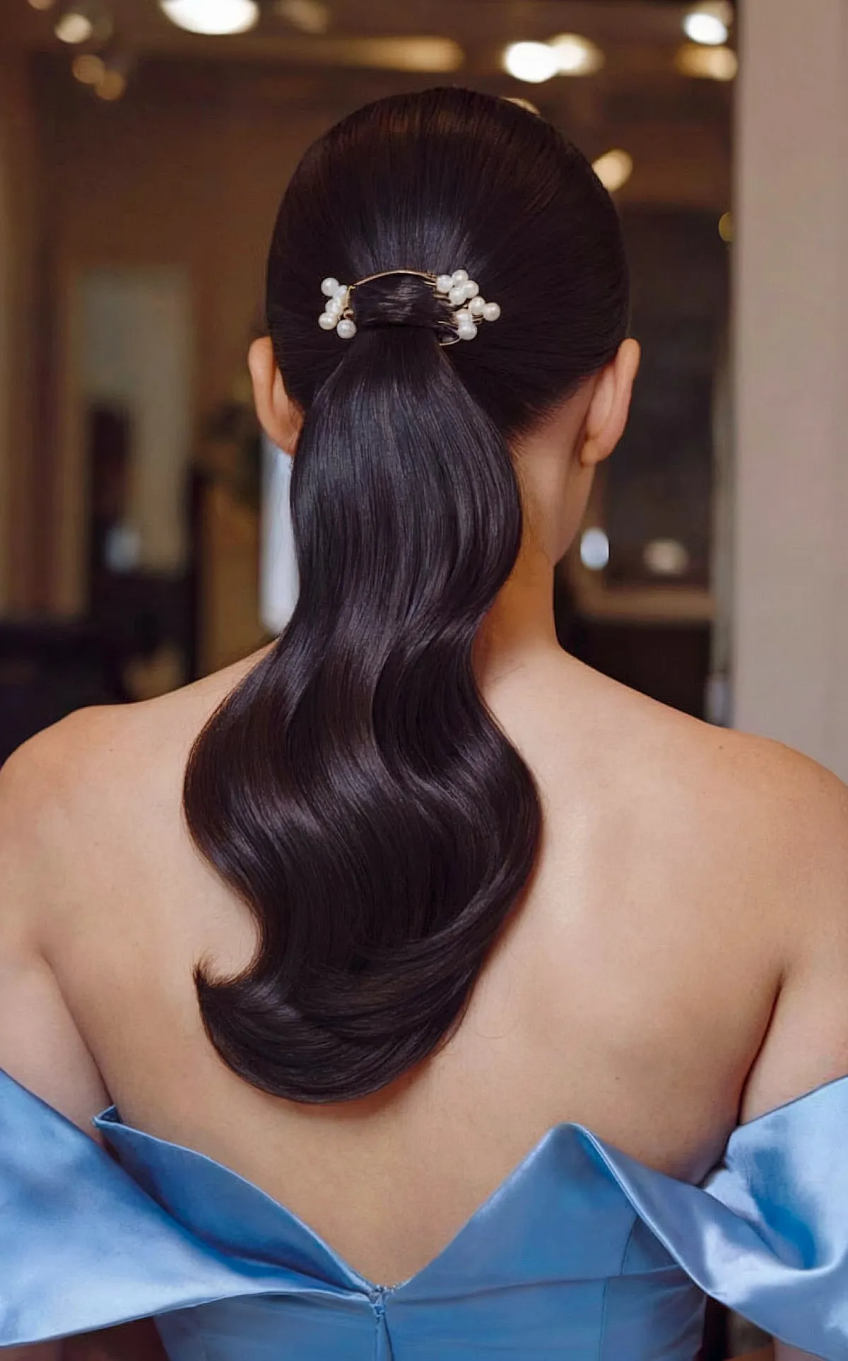 Elegant Waves on Dark Ponytail Hair for Prom