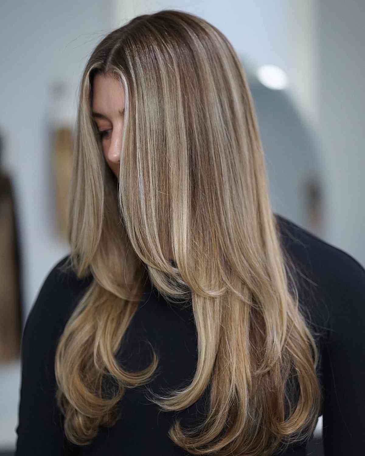 Extended Feathered Layers for Voluminous Hair
