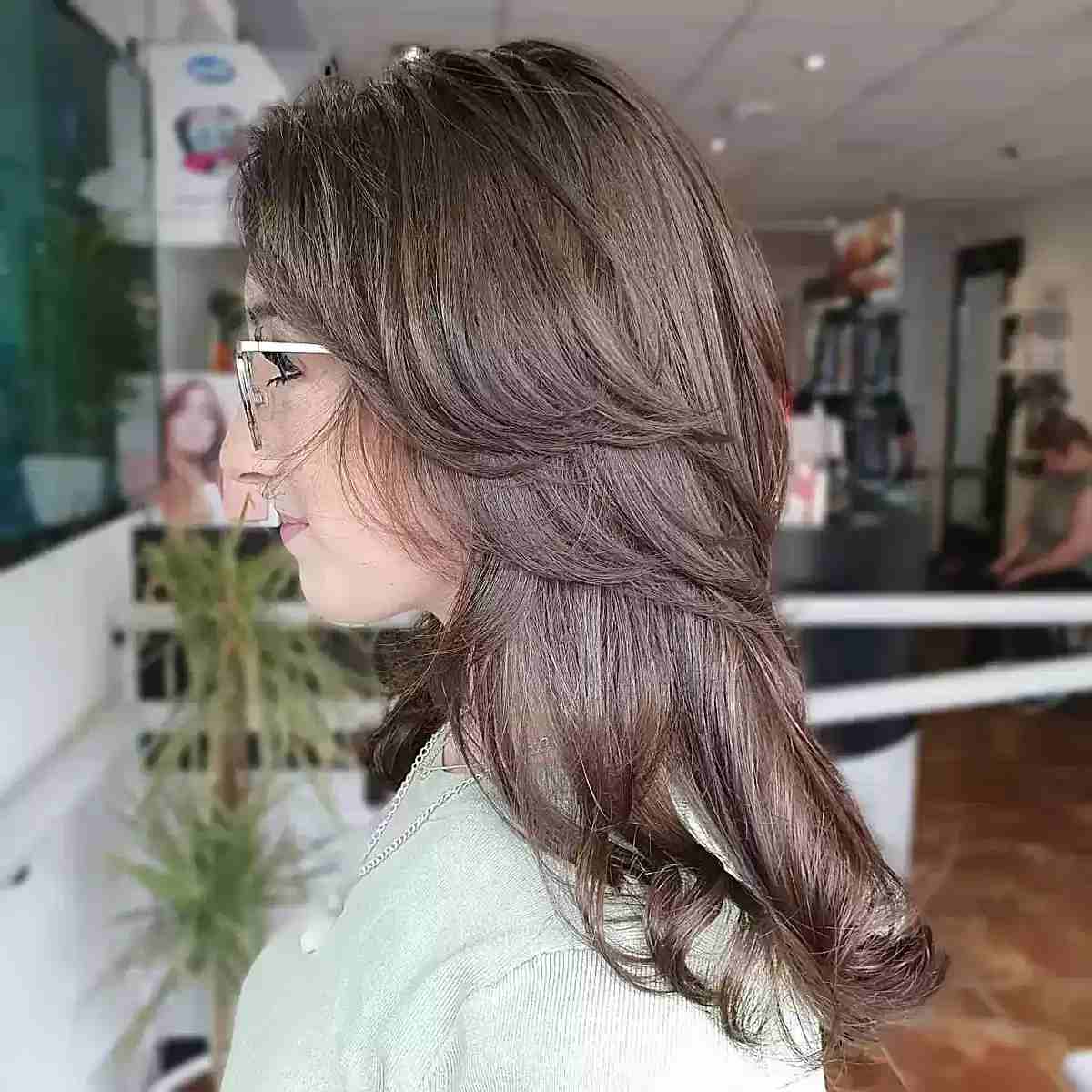 Feathery Butterfly Hairstyle for Medium-Length Delicate Hair