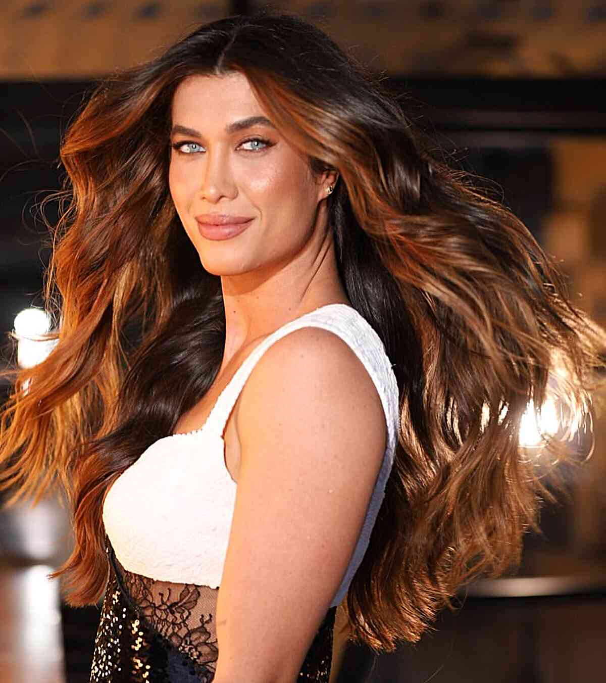 Chocolate Brown Hair With Gold Highlights