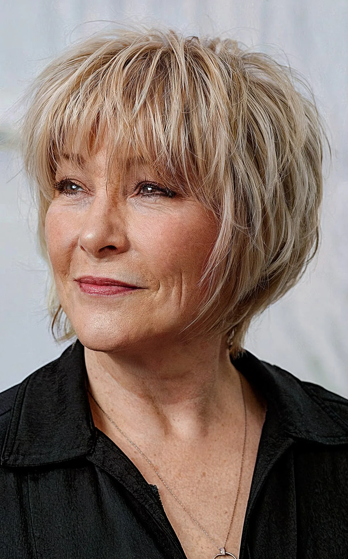 Fringe and Layers That Frame the Face on a Bob Cut