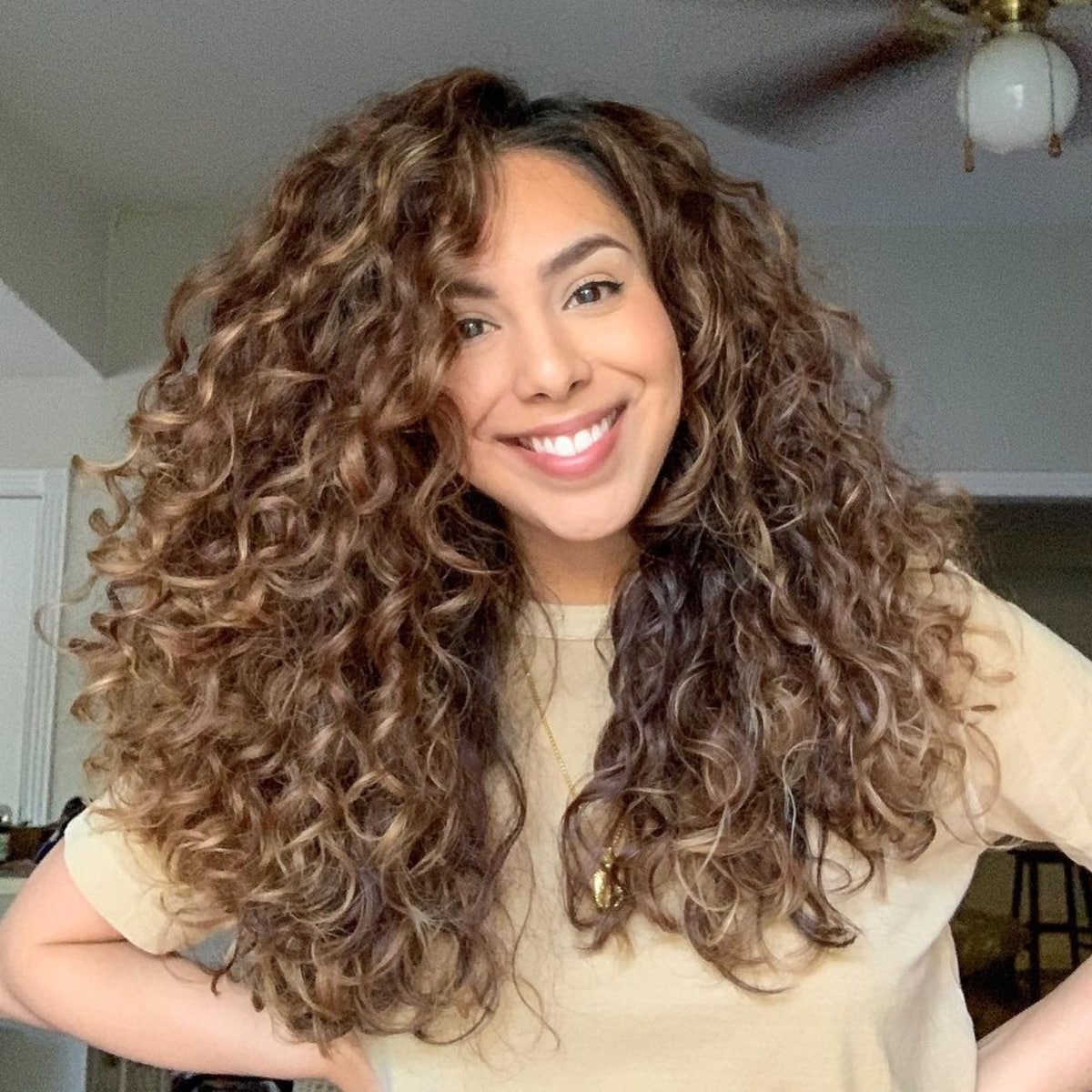 Full long layered hairstyle for relaxed curls