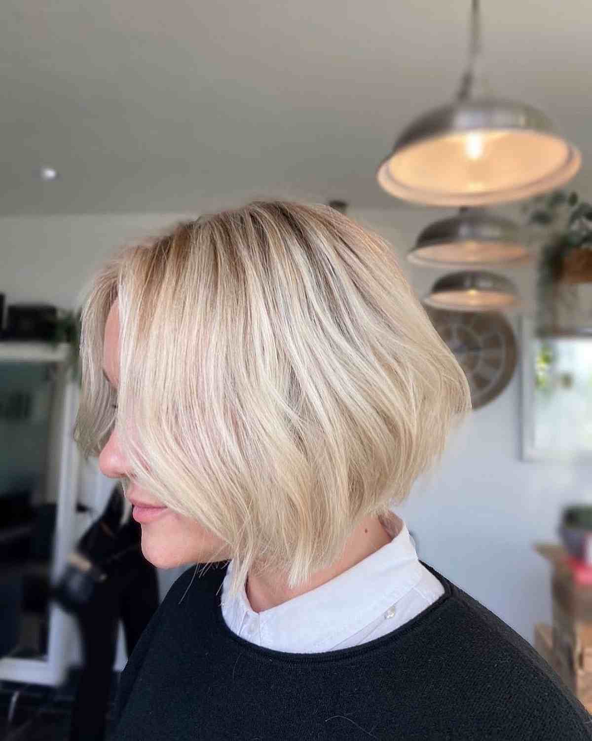 Neck-Length Gentle Wavy Blunt Bob Hairstyle for Fine Hair