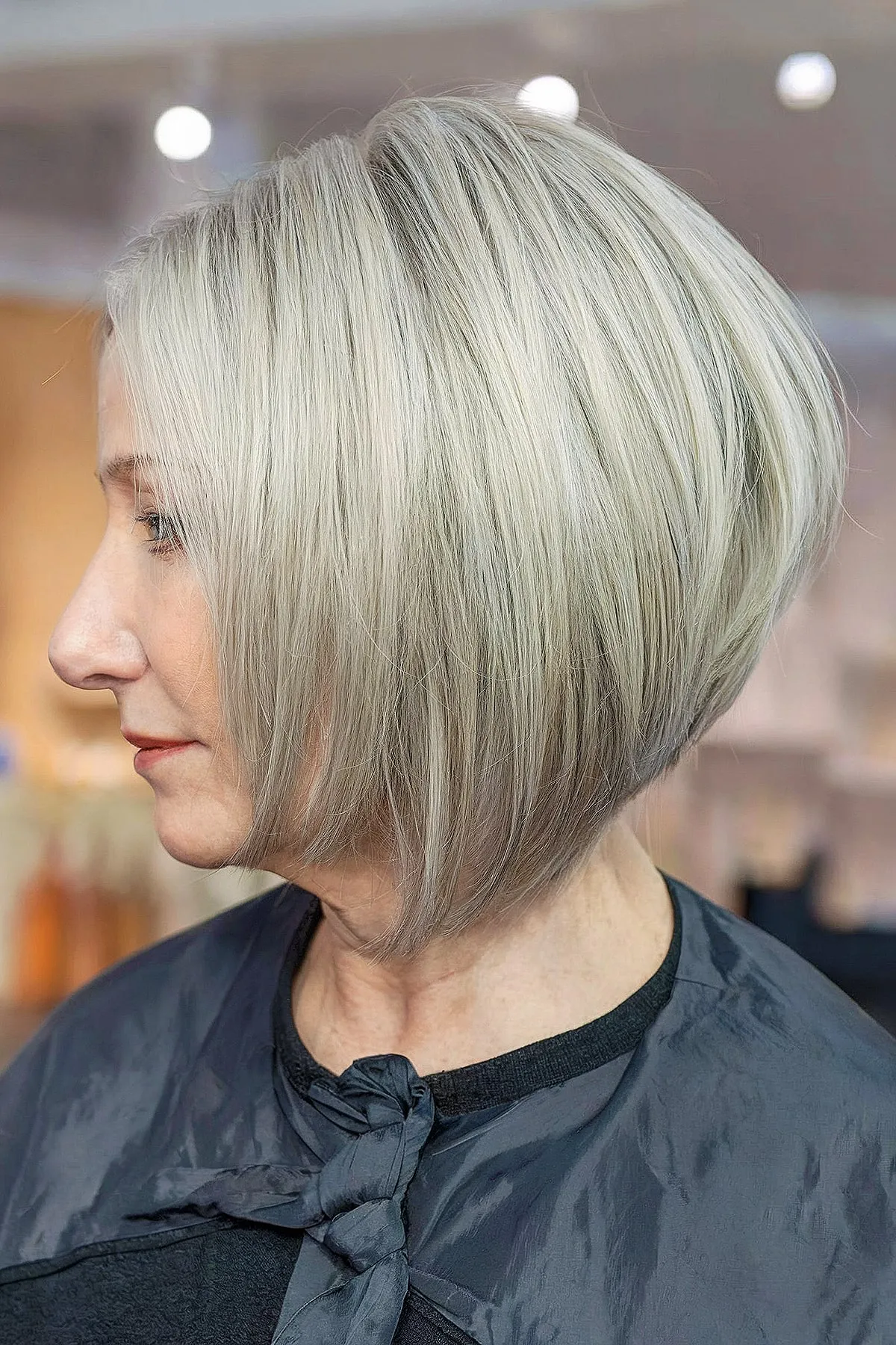 Graduated Neck-Length Bob Cut