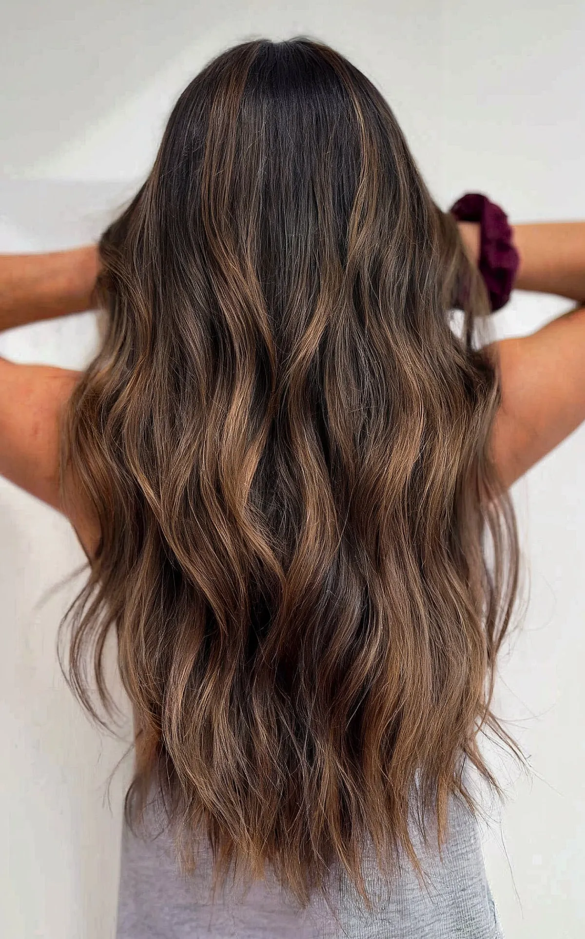 Indulgent Milk Chocolate Brown Color Melt for Winter