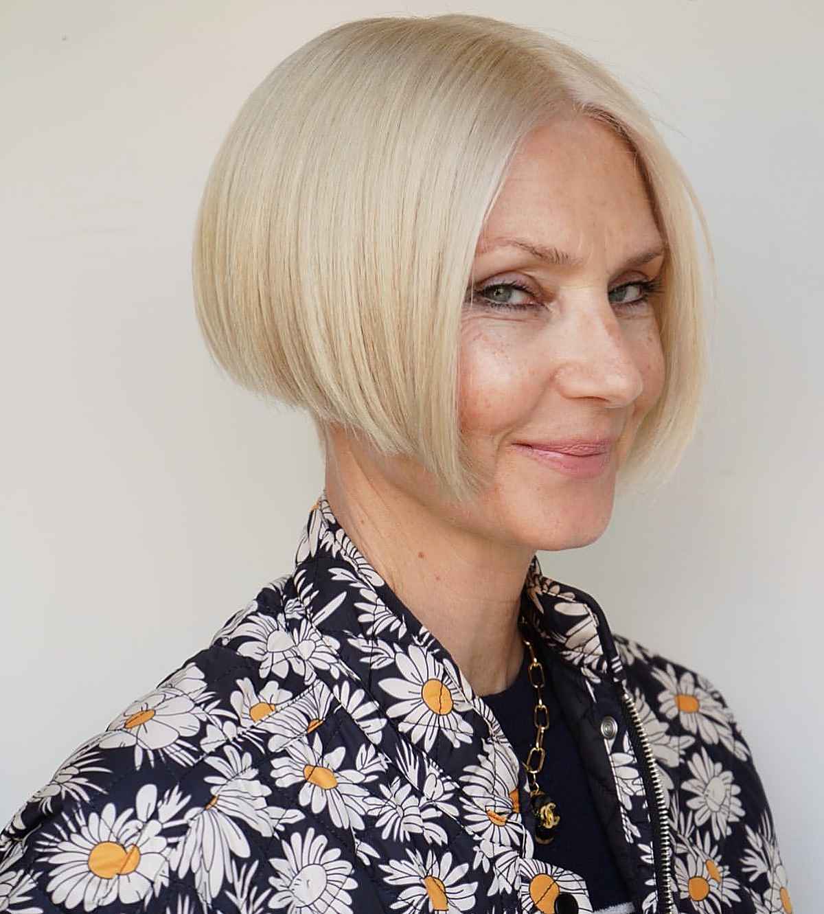 Jaw-Length Blunt Bob for Mature Women