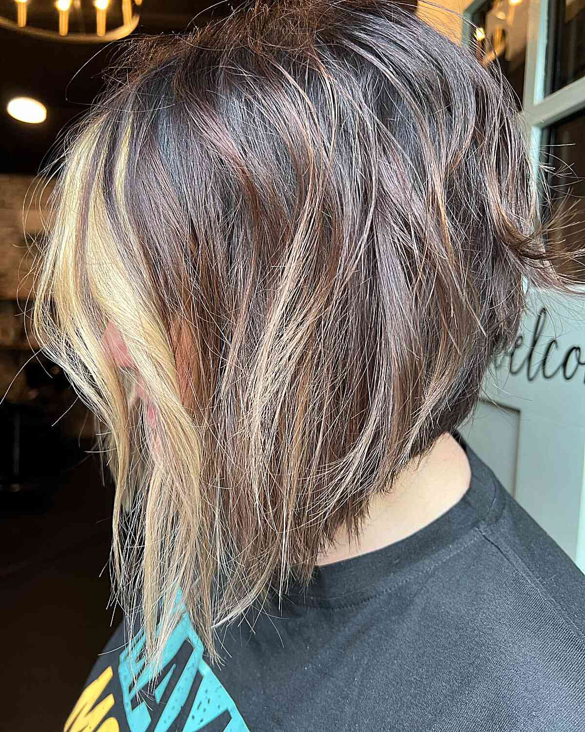 Choppy Inverted Stacked Bob with Face-Framing Highlights