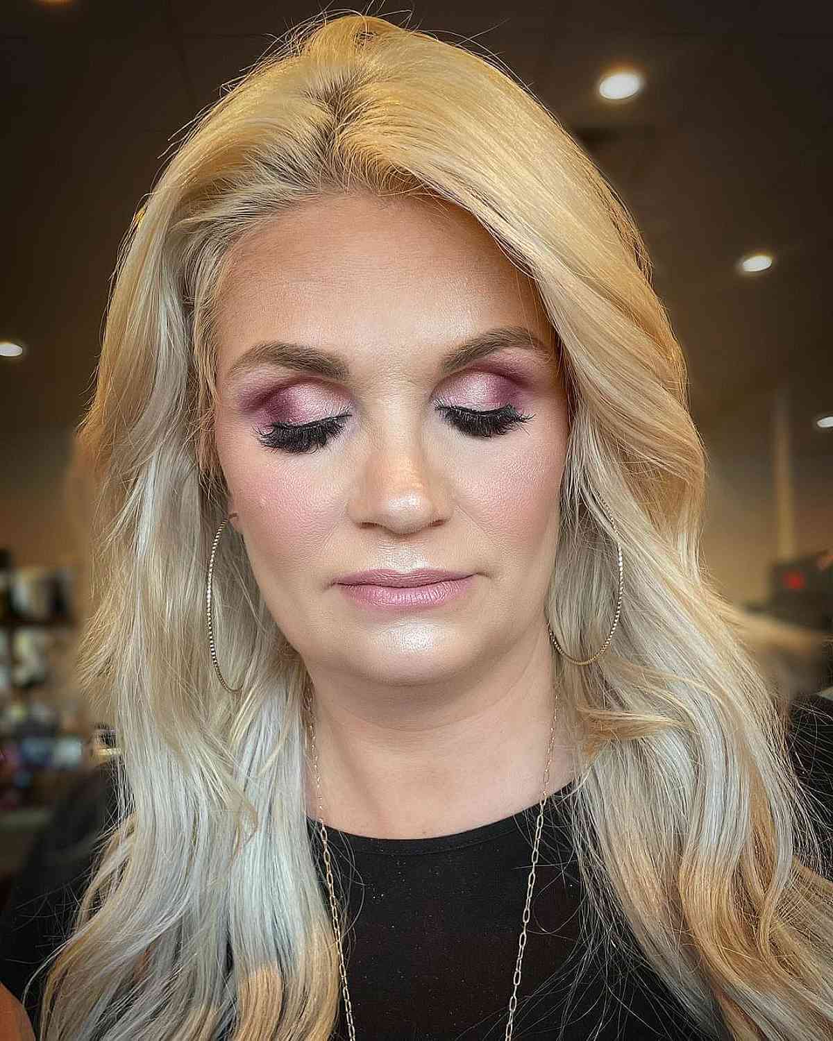 Long Hairstyles for Square-Shaped Faces for ladies forty and up