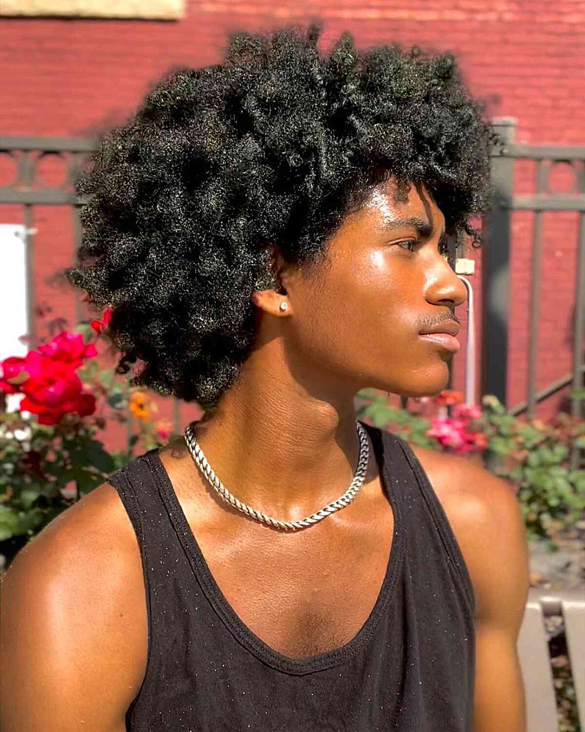 Luxurious afro for black men with a rich hair texture