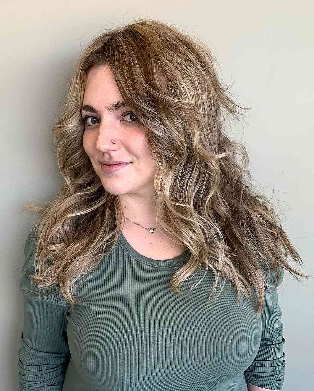 Messy Layers for Circular Faces for Summer