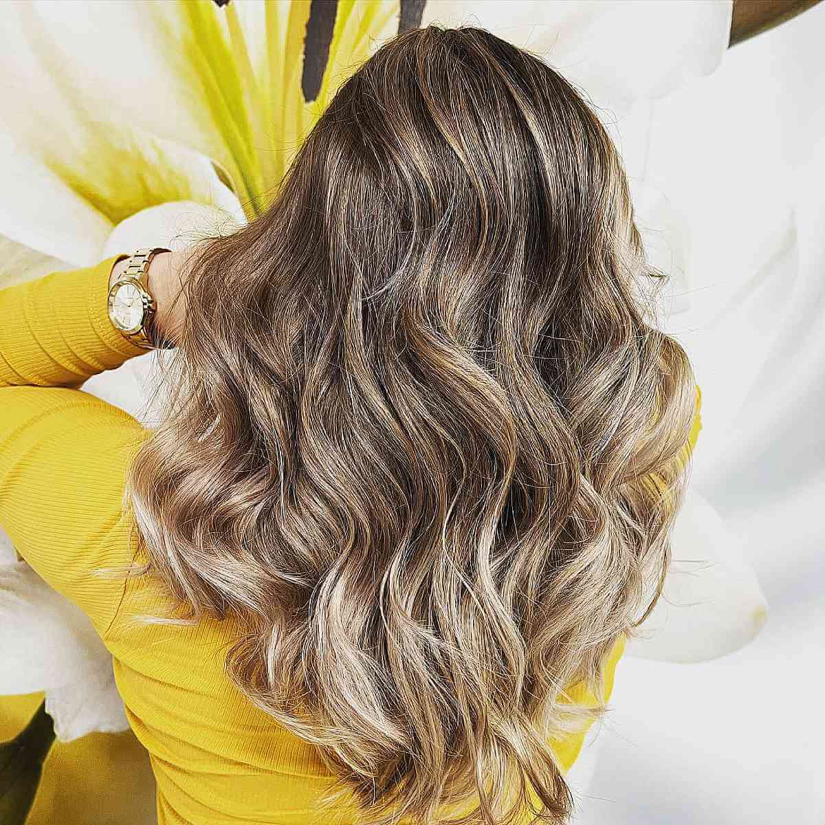 Partial Balayage with Brown and Blonde Tones