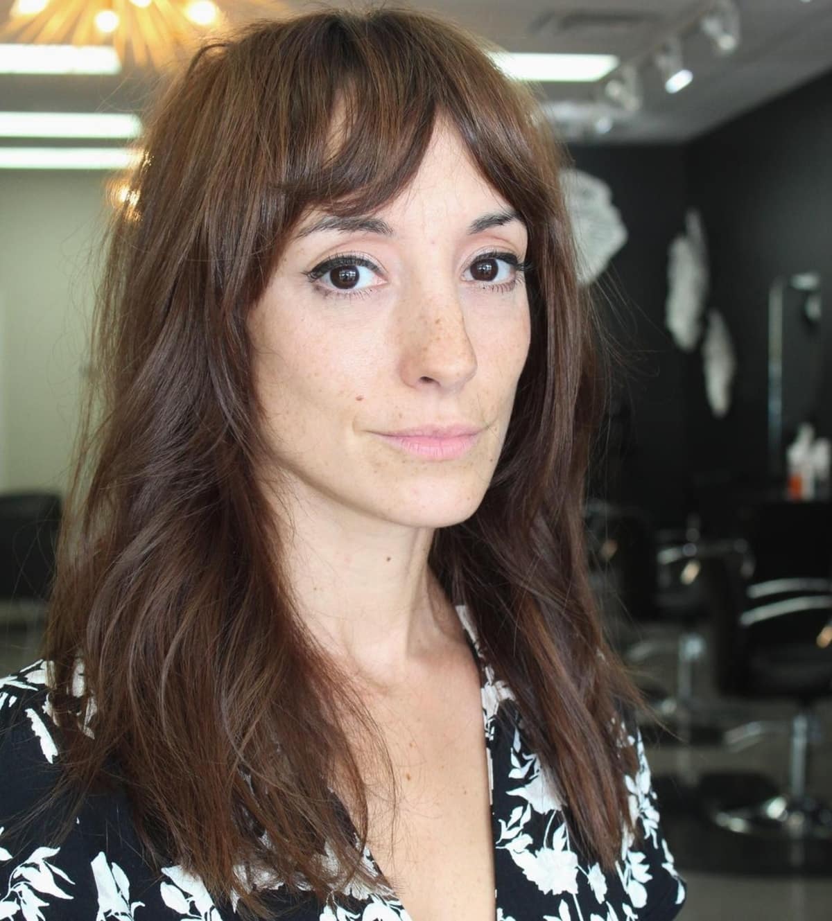 Razor Cut for Shoulder-Length Hair