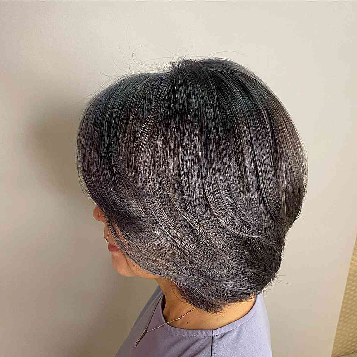 Shoulder-Length Butterfly Straight Hair with Wispy Layers